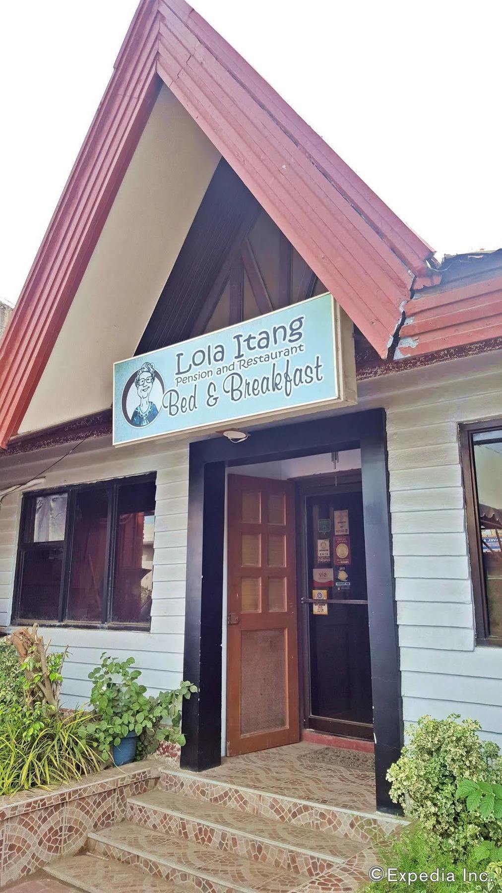 Lola Itang Pension House Tiniguiban Exterior foto