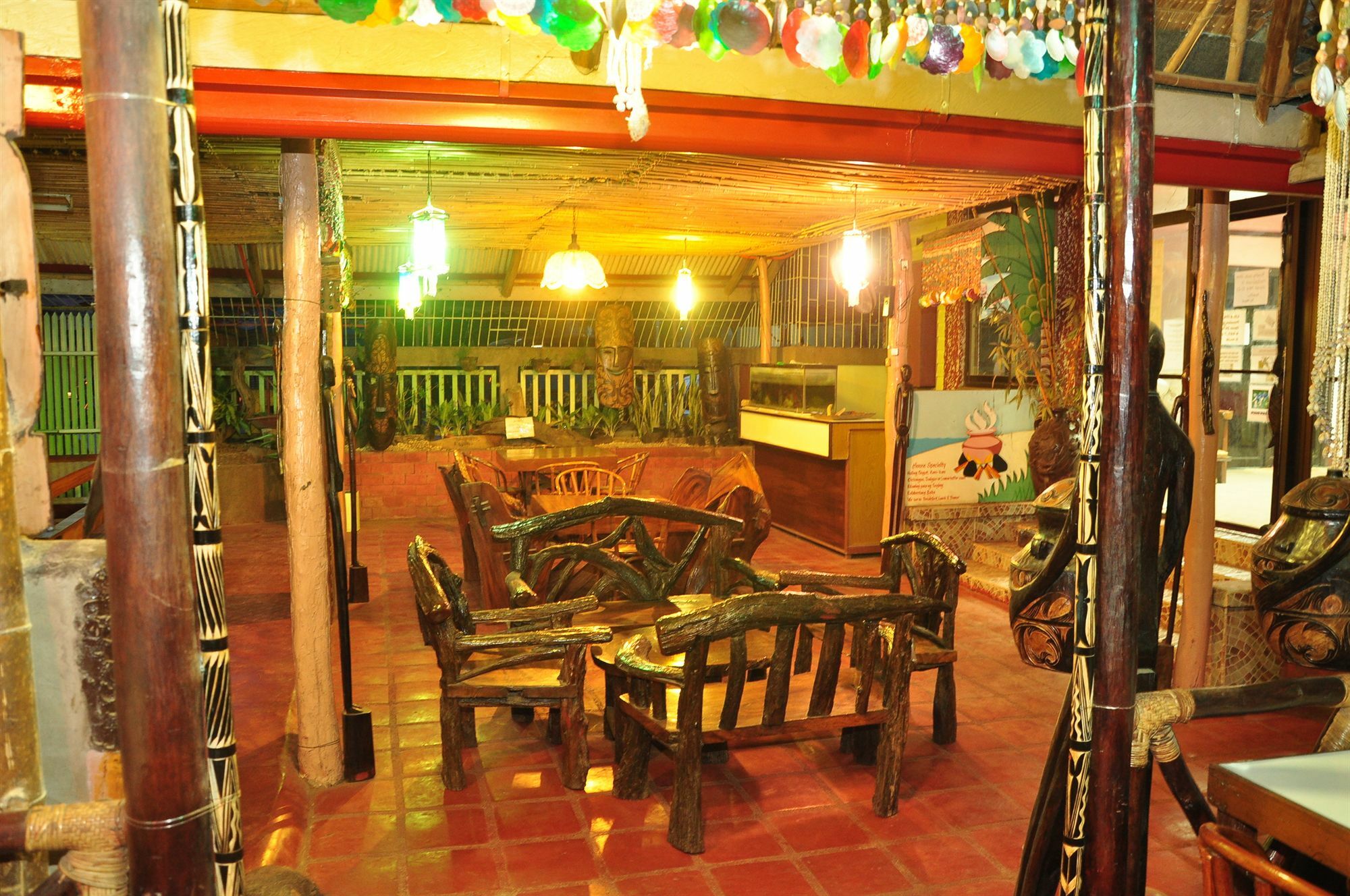 Lola Itang Pension House Tiniguiban Exterior foto